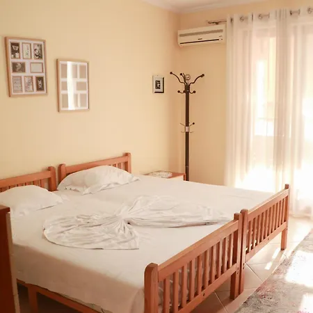 Nest&rest * تيرانا